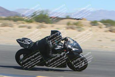 media/Oct-01-2023-SoCal Trackdays (Sun) [[4c570cc352]]/Turn 7 Inside (11am)/